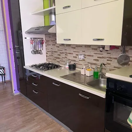 ホームステイ Casina Della Strega パレルモ